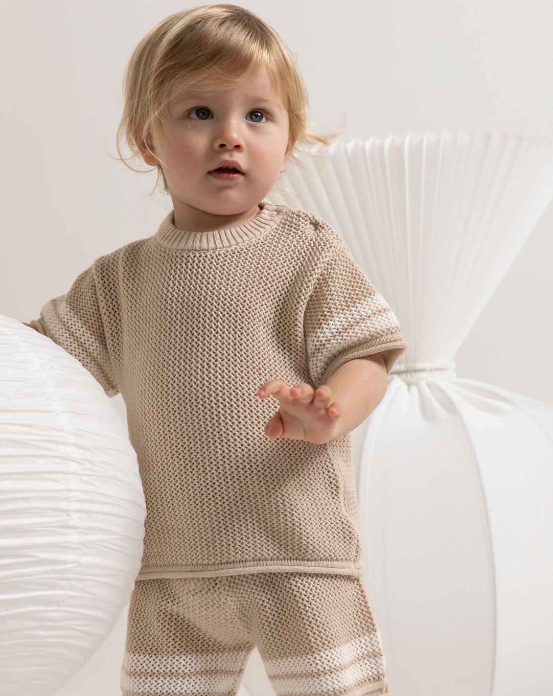 Oversize Crochet T-Shirt with Stripes CR3